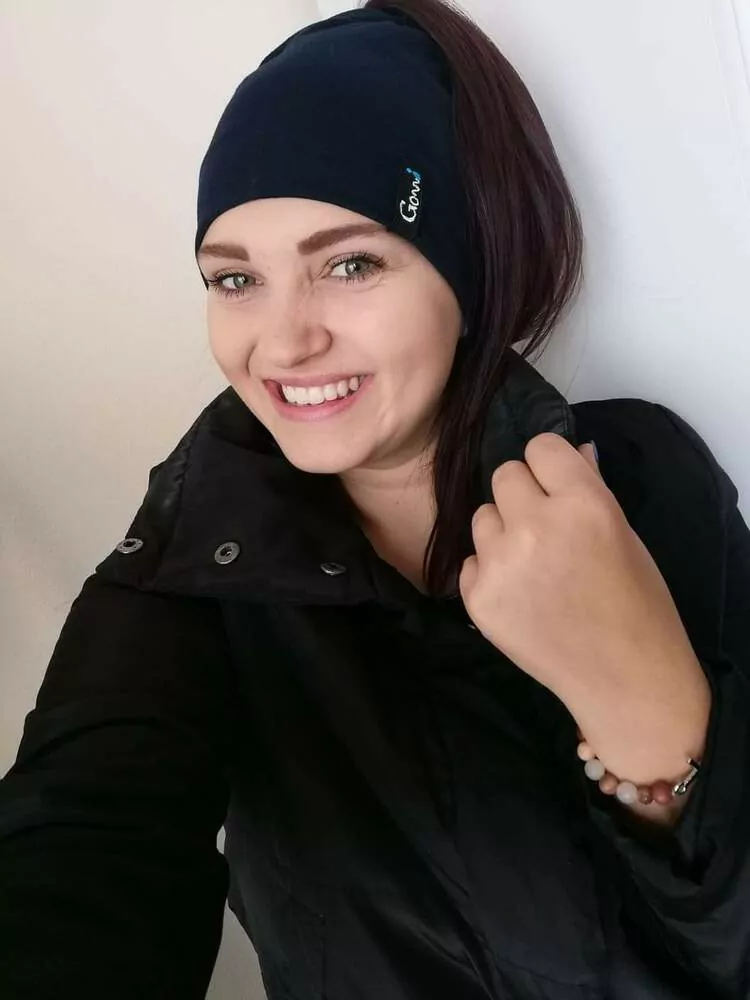 Houmeles čepice s otvorem na culík