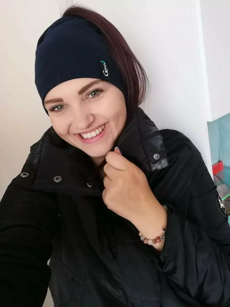 Houmeles čepice s otvorem na culík
