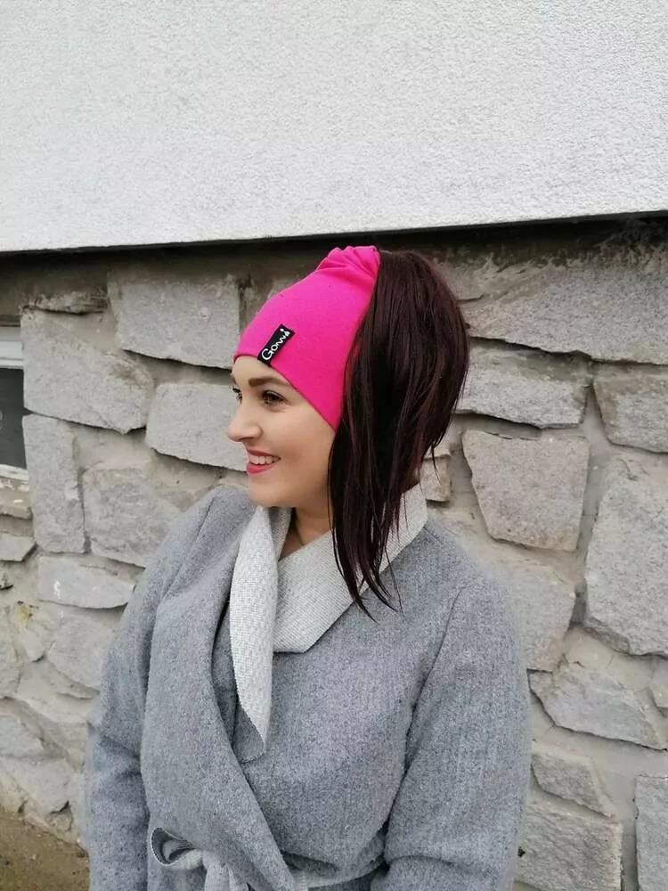 Houmeles čepice s otvorem na culík