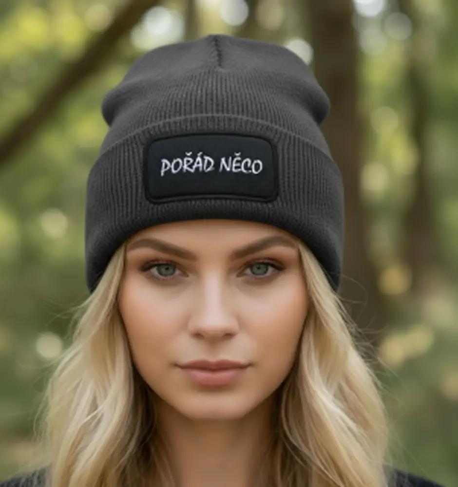 Zimní čepice POŘÁD NĚCO