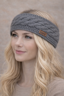 Pletená čelenka s copánky