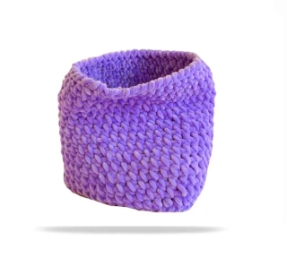 Háčkovaný nákrčník AMY