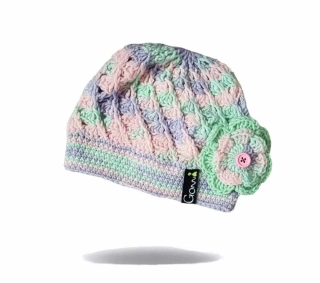 Háčkovaná čepička