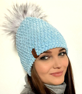 Háčkovaný kulich s maxi bambulí