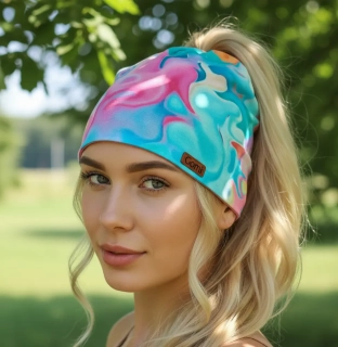 Dvouvrstvá čepice s otvorem na culík DUHA